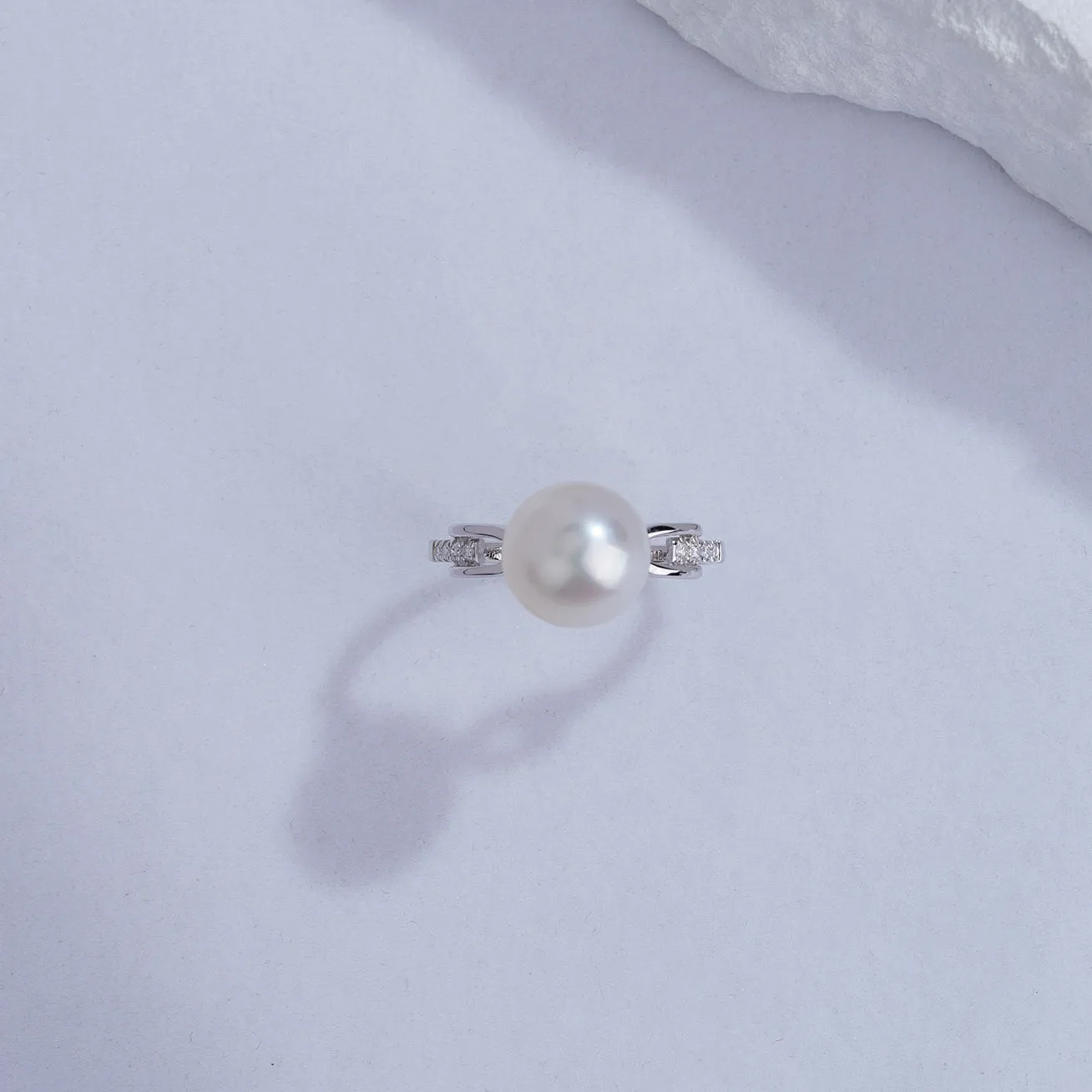 18K Diamond Australian White South Sea Pearl Ring KR00055