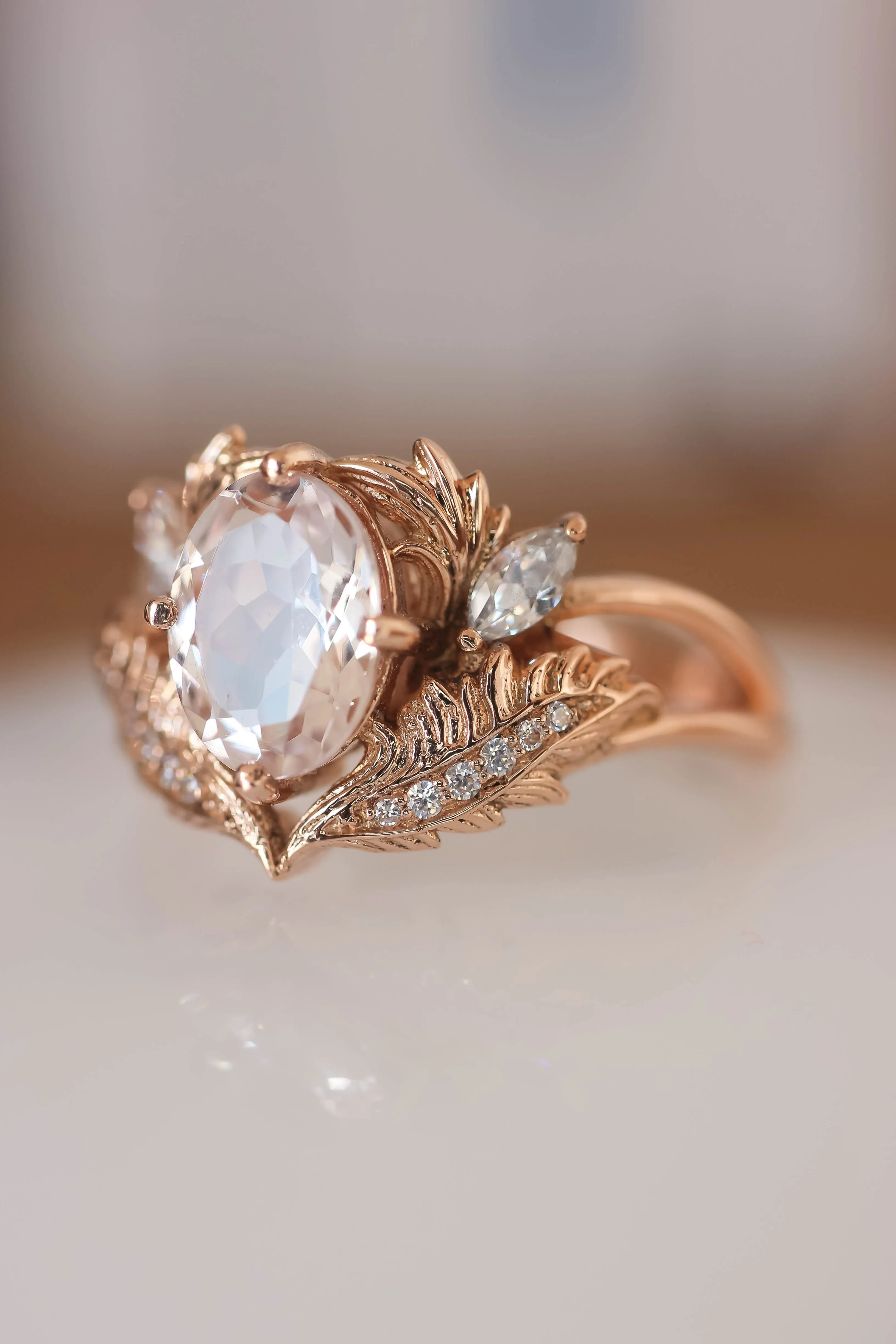 Adonis | oval gemstone setting with marquises