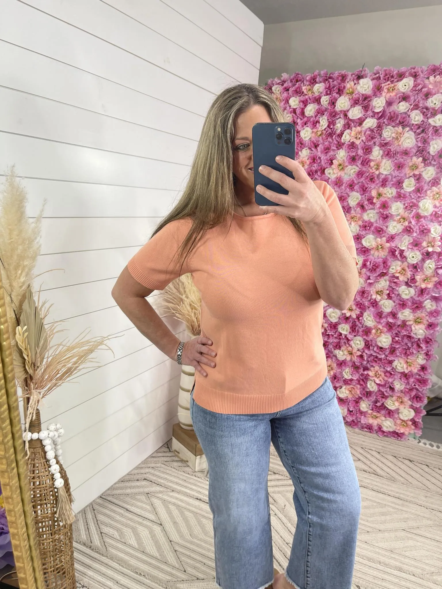 APRICOT KNIT SHORT SLEEVE TOP