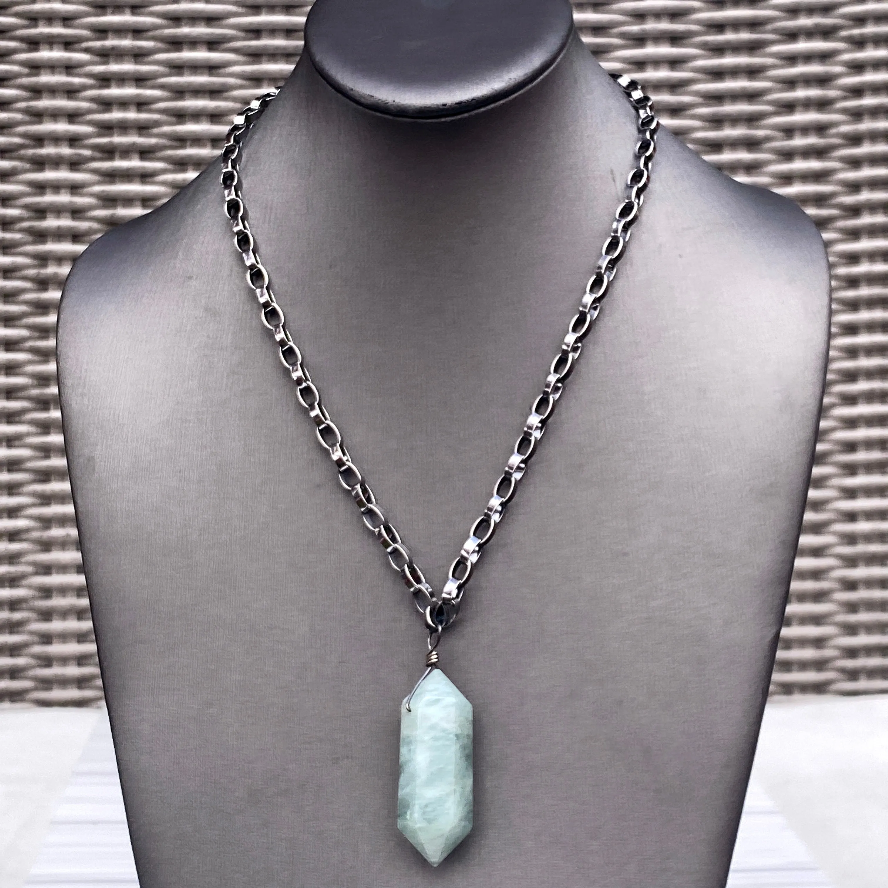 Aquamarine Point Heavy Chain Necklace