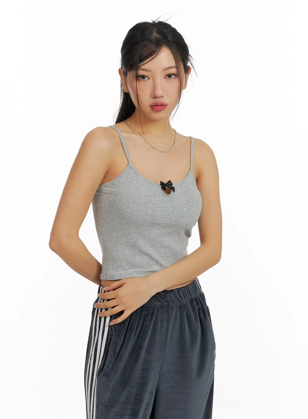 Basic U-Neck Tank Top CF427