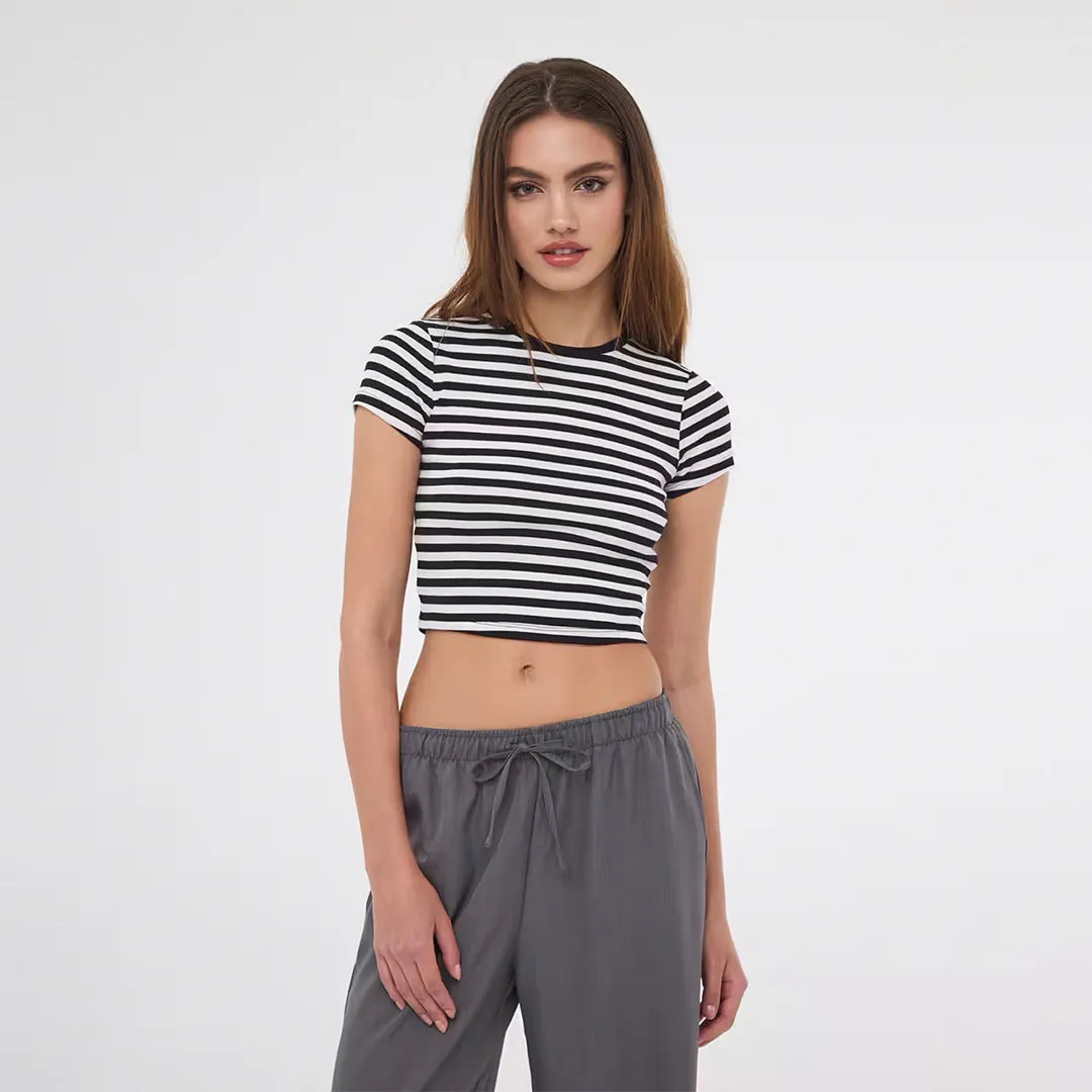 Crew Neck Short Sleeve Cropped T-Shirt