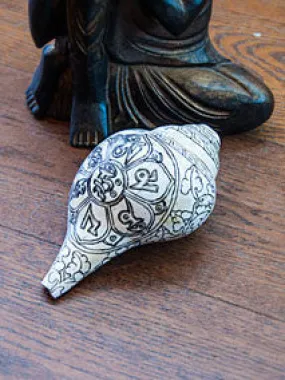 Hand Carved Traditional Tibetan Conch (Mantra)