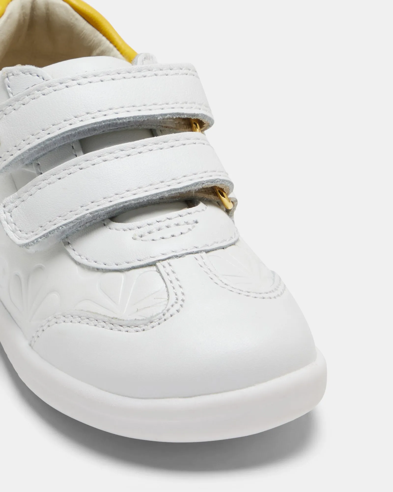 Iwalk Sprite Embossed White/Yellow