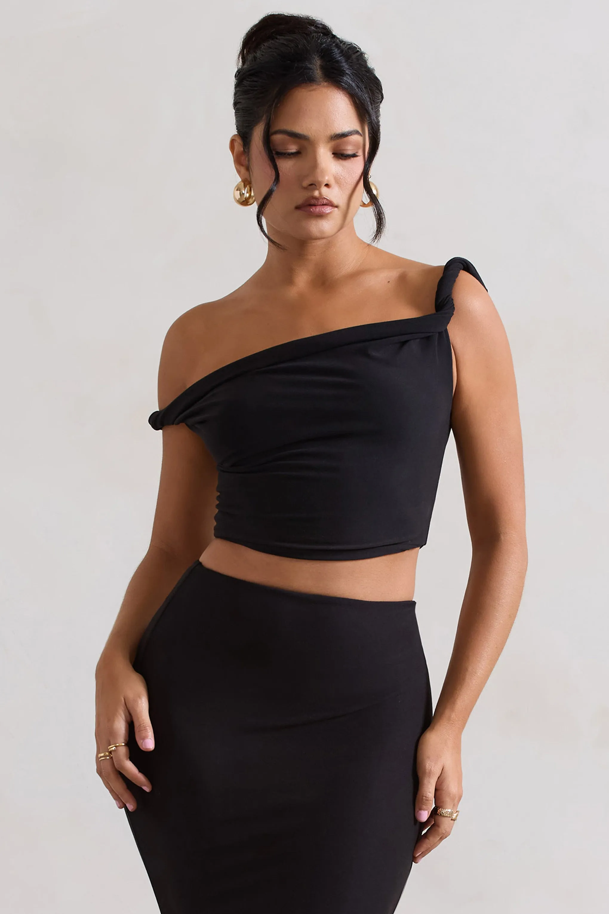 Sami | Black Twisted Asymmetric Crop Top