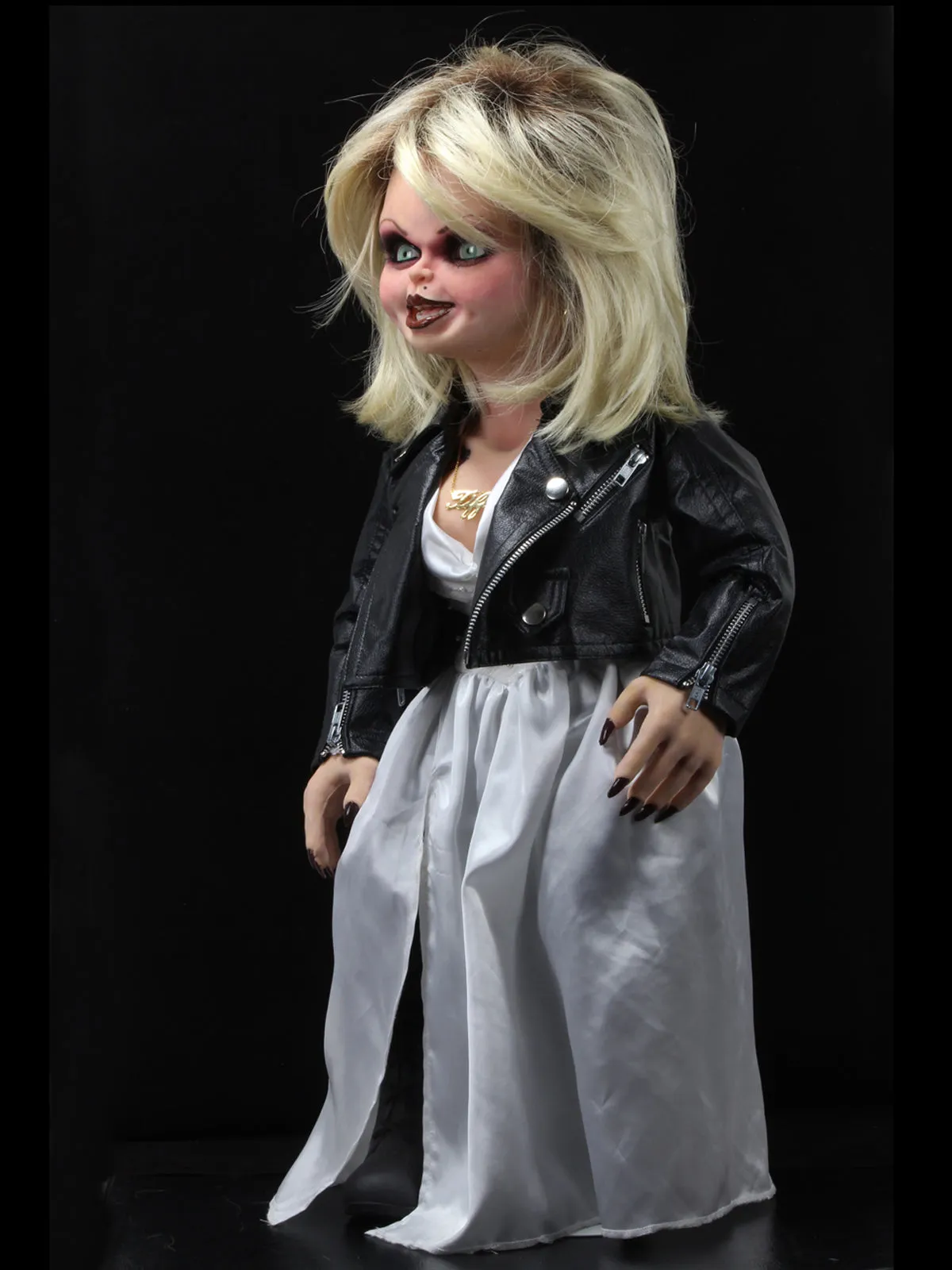 Tiffany - Bride of Chucky 1:1 Life Size Replica Doll - NECA Collectibles