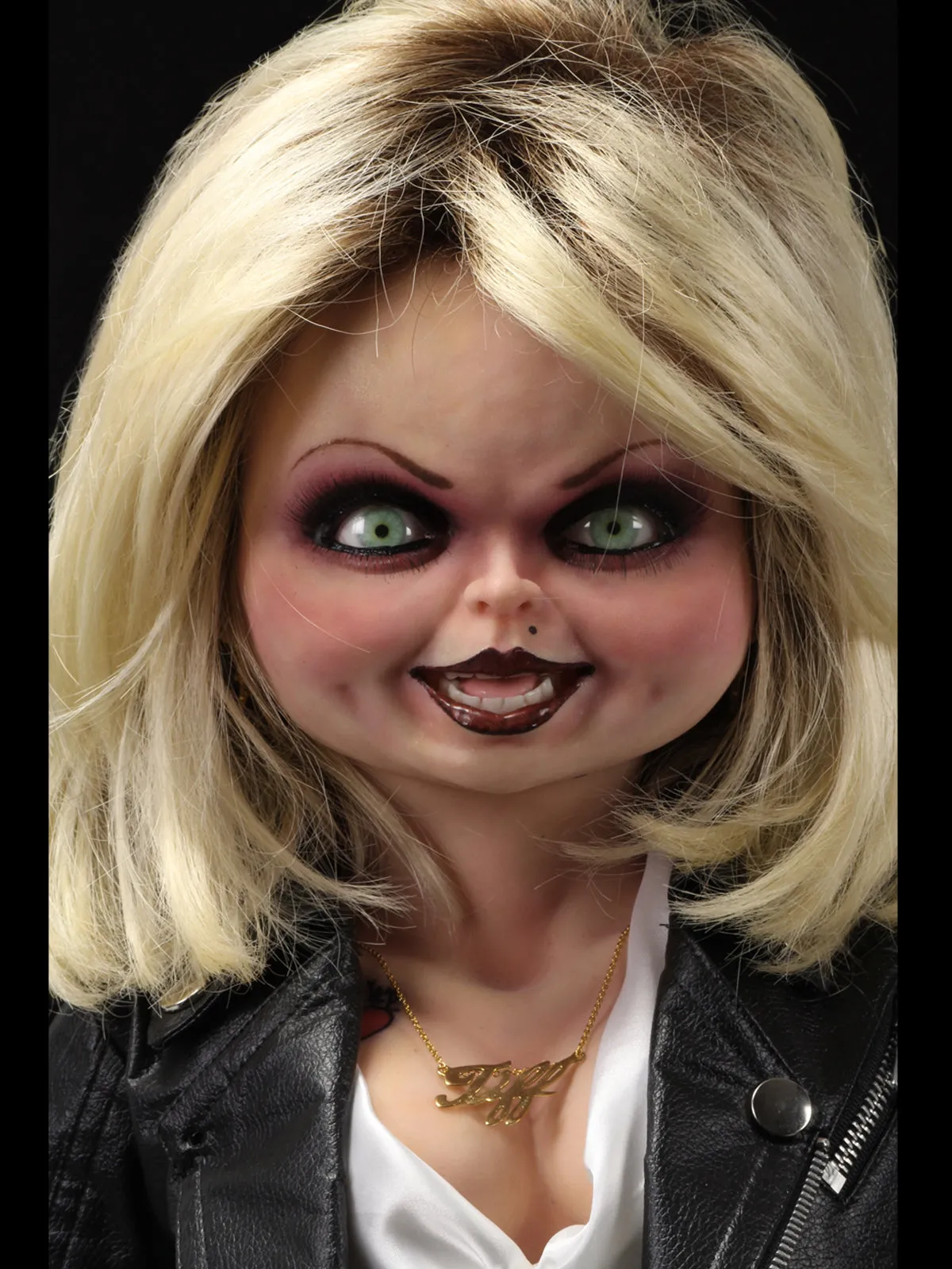 Tiffany - Bride of Chucky 1:1 Life Size Replica Doll - NECA Collectibles