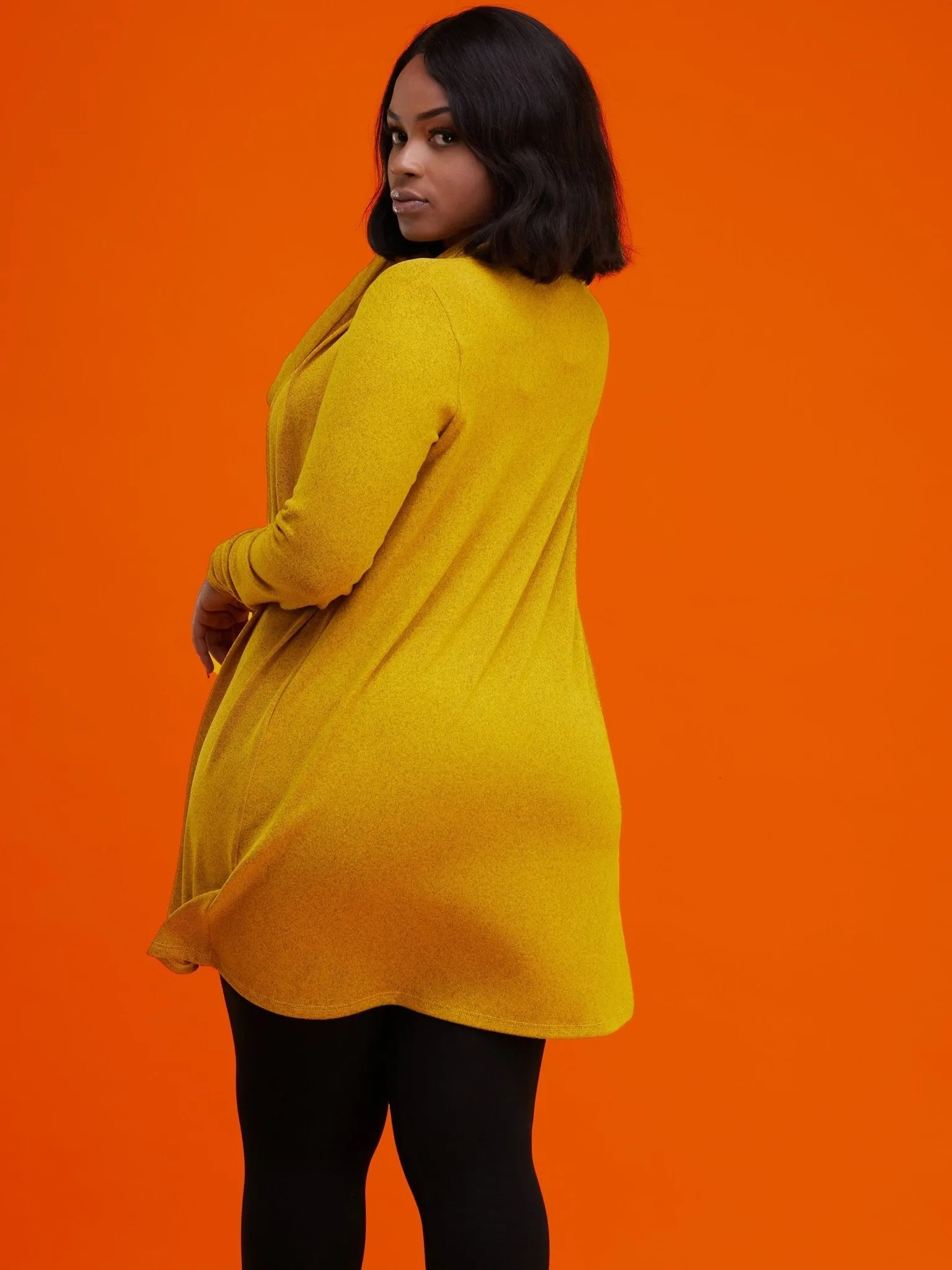 Vivo Basic May Sweater - Mustard