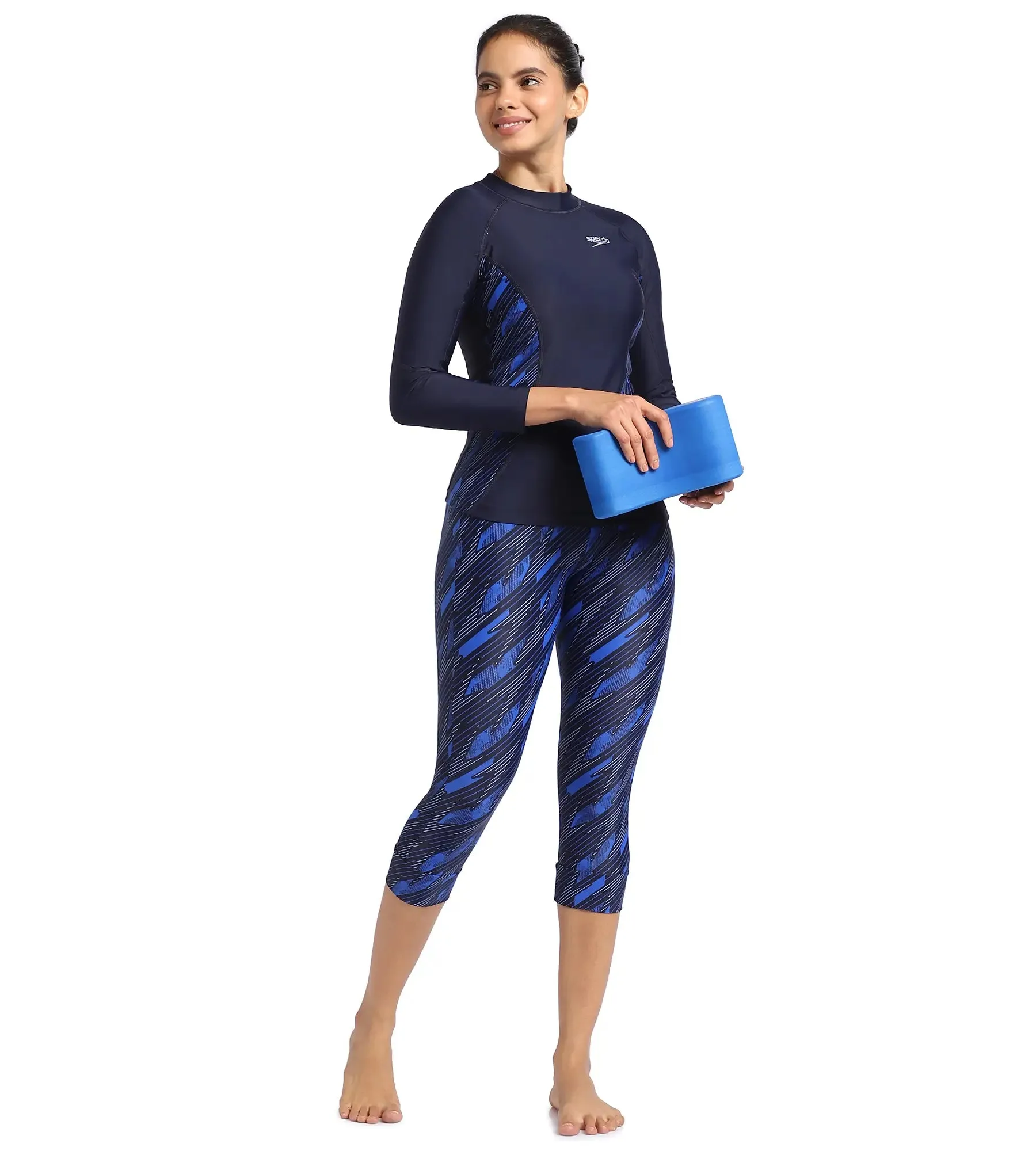 Women's Endurance Hyperboom Contrast Swim Capri   - Truenavy  &  Truecobalt